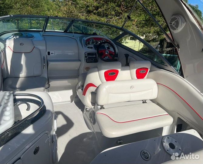 Моторная Яхта Crownline 270 CR