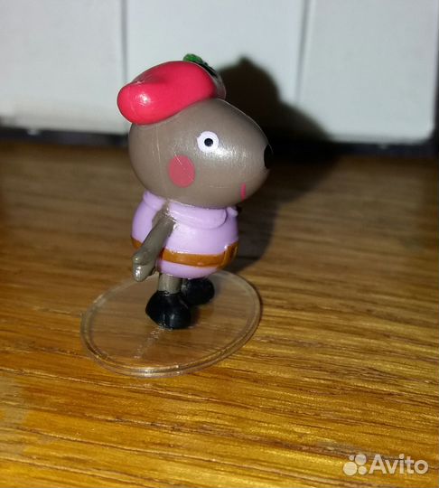 Игрушка из серии Peppa Pig(из Chupa Chups)