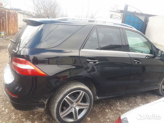 Крыло заднее правое мерседес ML166,GLE166