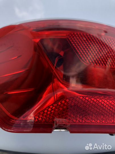 Задний левый фонарь citroen c-elysee