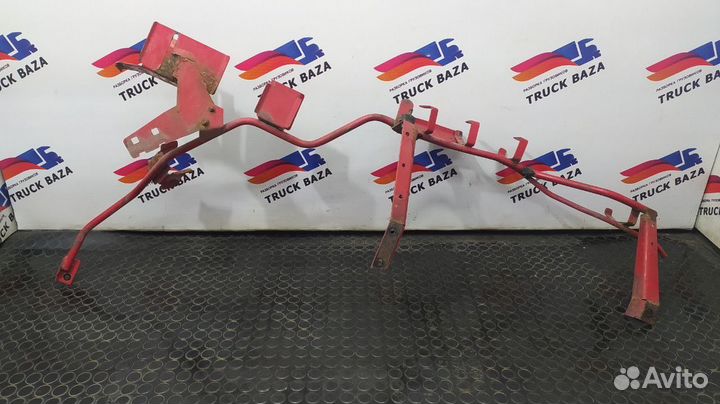 Кронштейн проводки правый Daf XF105