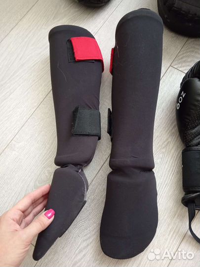 Шлем для единоборств, перчатки боксёрские детские