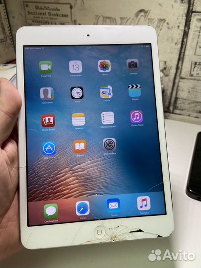 iPad mini 16Gb с Sim картой