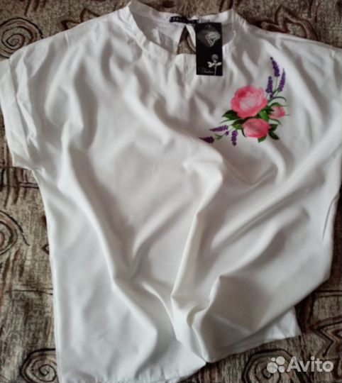 Продам блузку