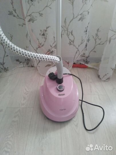 Отпариватель для одежды вертикальный