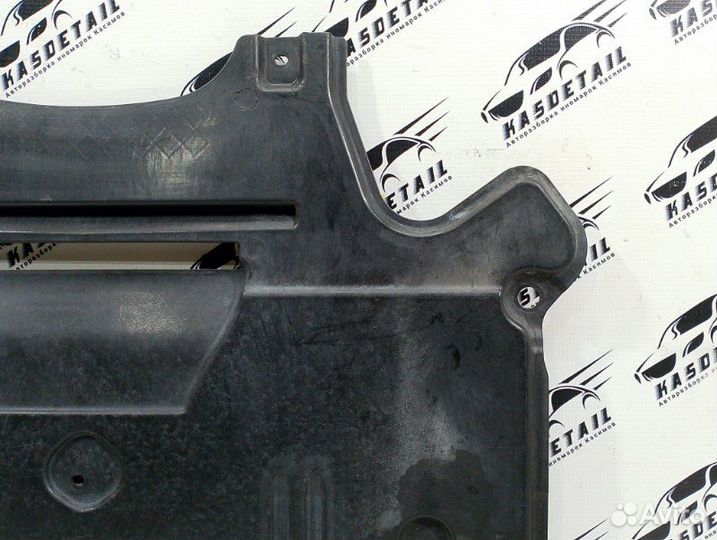 Защита двигателя Audi A4 B8 1.8 CDH 2010