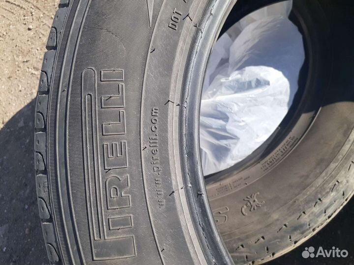 Pirelli Scorpion Zero 215/65 R17