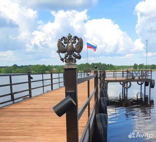 Заглушка в металлический столб фигурки