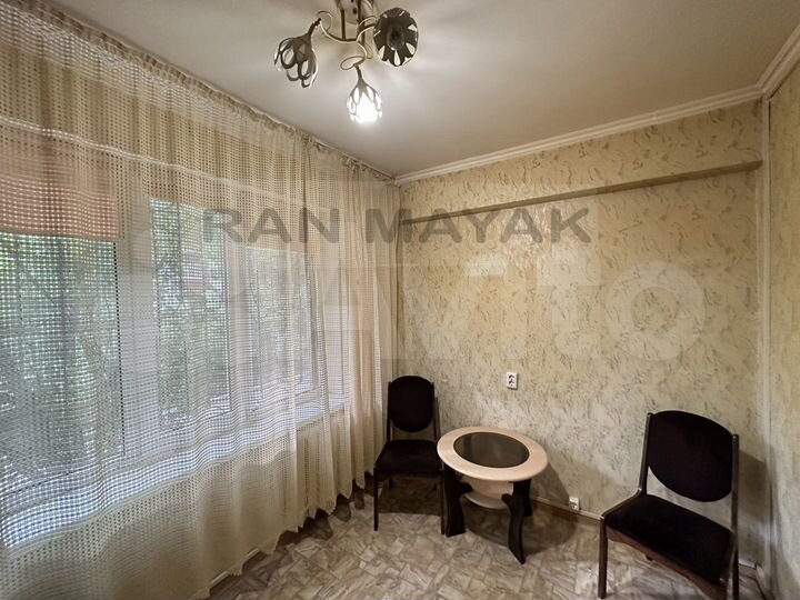 2-к. квартира, 51 м², 1/5 эт.