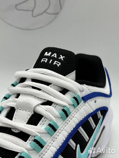 Nike Wmns Air Max Tailwind 4 X Supreme ‘White Birc