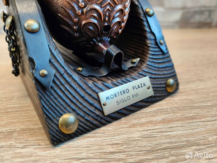 Винтажная настольная зажигалка