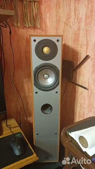 Напольные колонки Yamaha NS-120