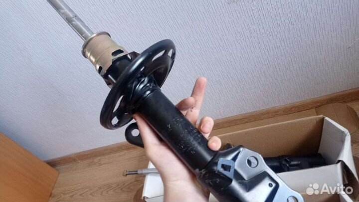 Стойка Амортзационная газовая lynx