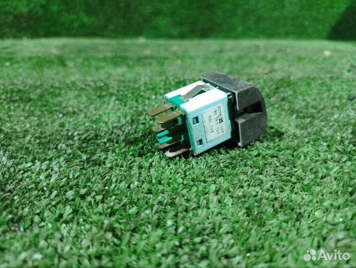 Кнопка рециркуляции Opel Omega B