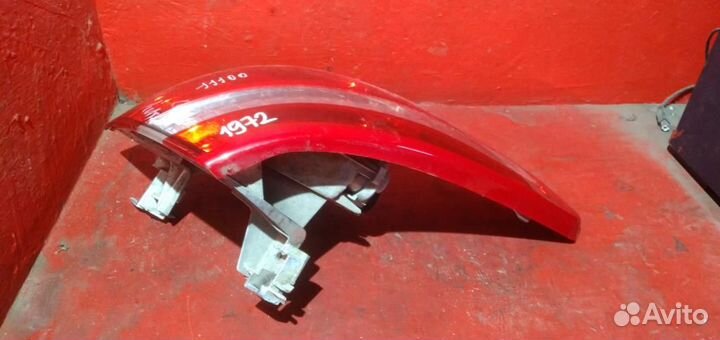 Ситроен С4 Пикассо фонарь левый Citroen Picasso