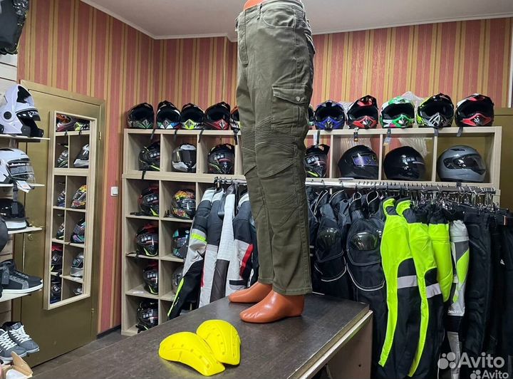 Мото джинсы с защитой на коленках