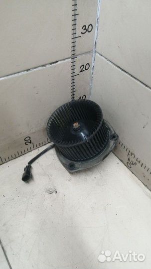 Моторчик отопителя LADA Kalina