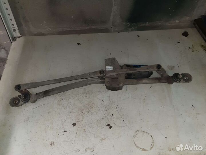 Трапеция стеклоочистителя дворников mazda 3 bk