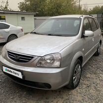 Kia Carens 1.6 MT, 2005, 200 000 км, с пробегом, цена 490 000 руб.