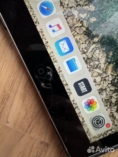 iPad air space gray
