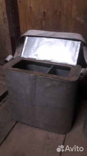 Продам 2 рыбацких ящика, кобуру