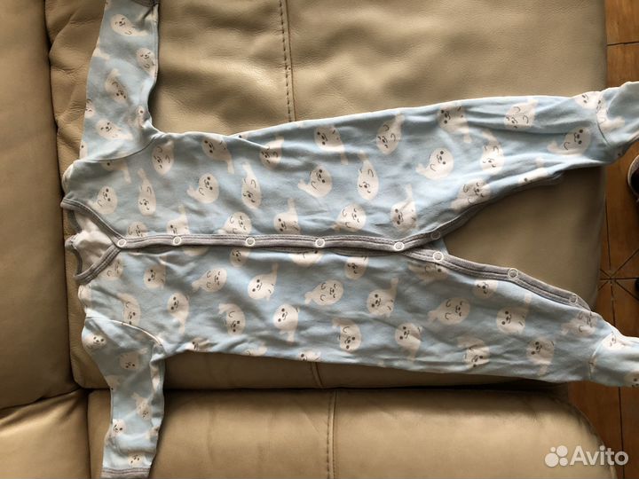 Детская одежда подходит для мальчиков и девочек