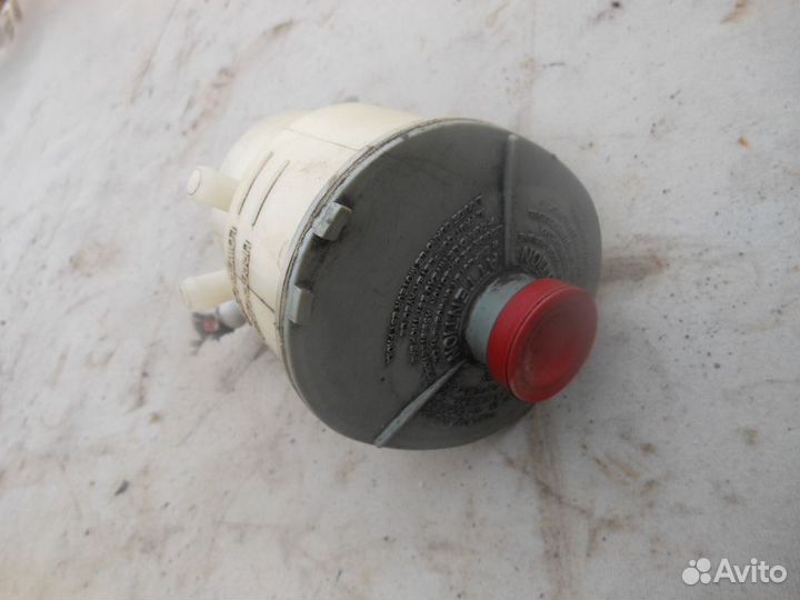 Бачок гидроусилителя для Honda Accord IV 1990-1993