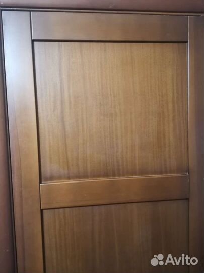 Дверь деревянная