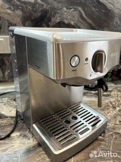 Кофеварка рожковая bork