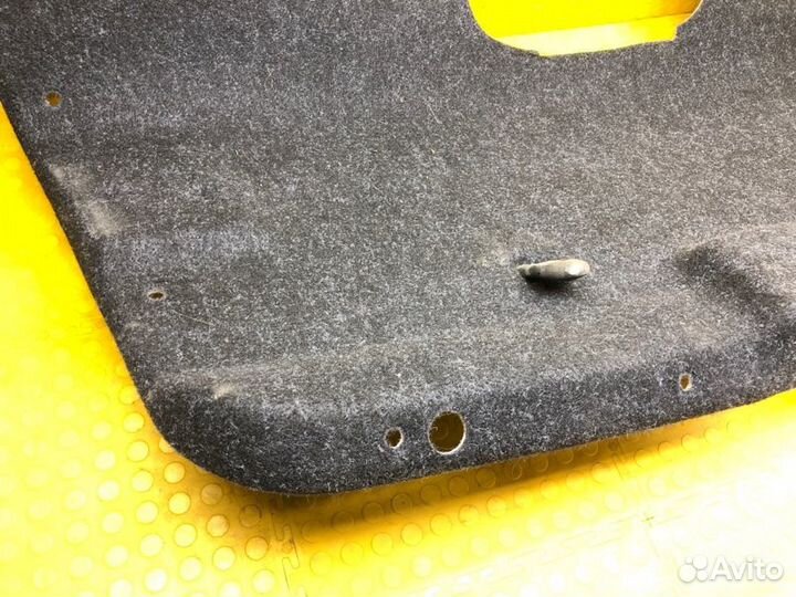 Обшивка двери багажника Volkswagen Polo CWV 813497