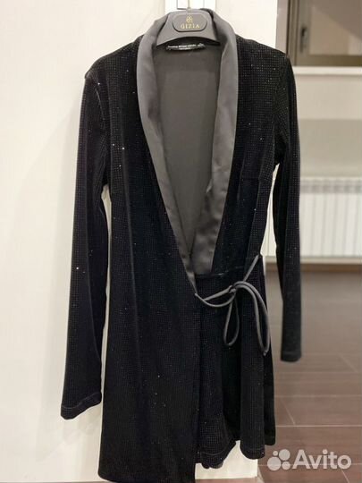 Красивый, нарядный комбинезон (Ромпер) Bershka