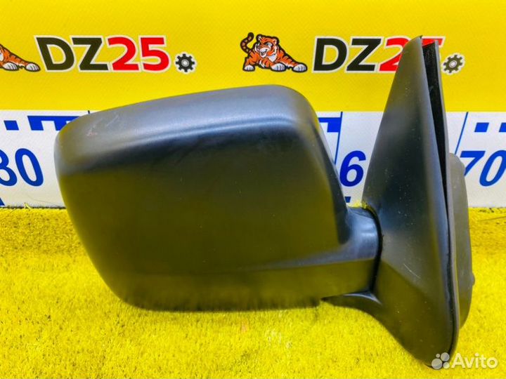 Уши передние правые Suzuki Jimny Wide/Jimny 145581