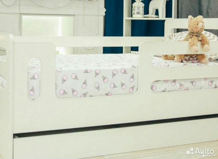 Детская кровать манеж