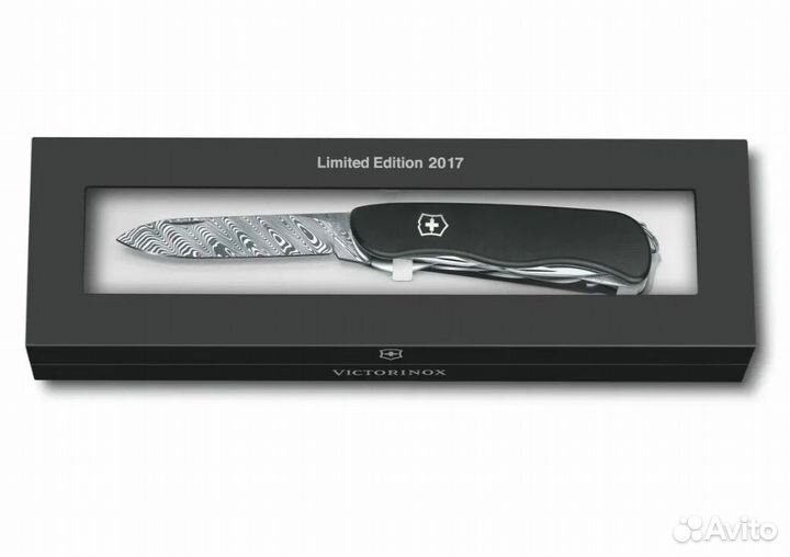 Victorinox Outrider Damast 2017