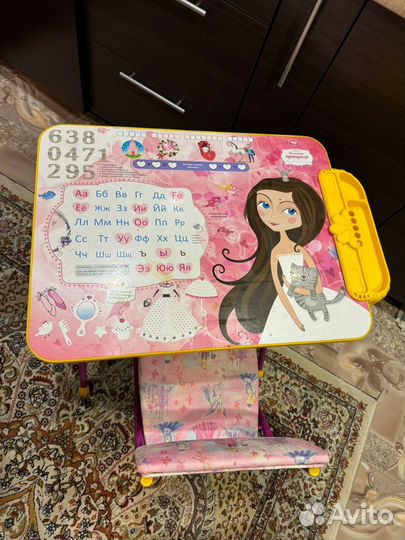 Детский стол и стул