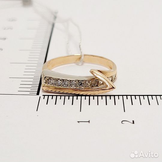 Золотое кольцо с фианитами 16,5 размер