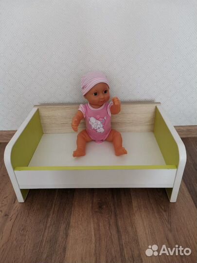 Диванчик для куклы
