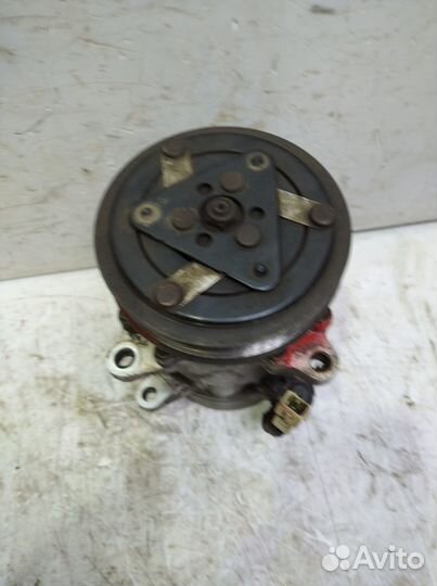 Компрессор кондиционера Peugeot 206