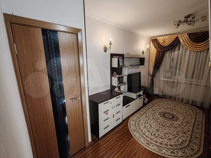 4-к. квартира, 79,2 м², 2/2 эт.