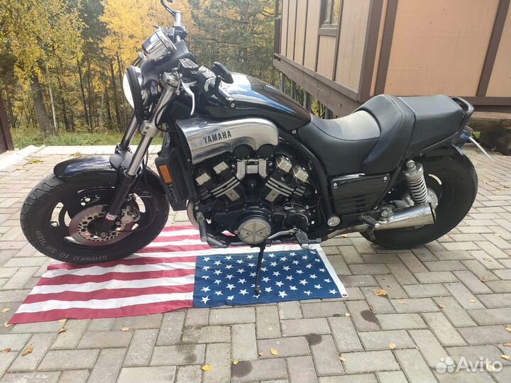 Yamaha V-Max 1200, 1990