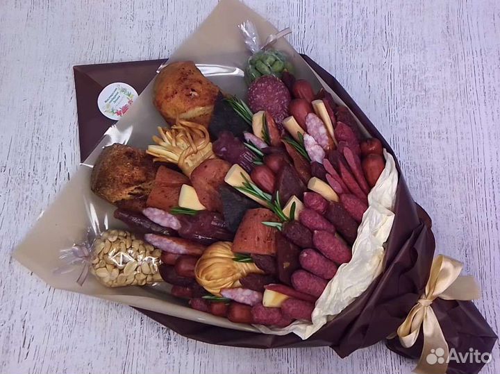 Мясной букет. Мужской букет. Съедобный подарок
