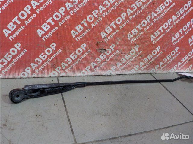 Поводок дворника левый Renault Symbol LB0K K4JA712