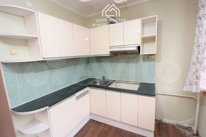 2-к. квартира, 41 м², 3/5 эт.