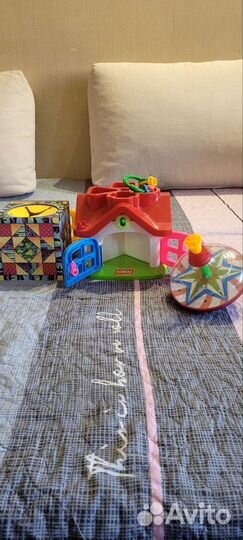 Развивающие игрушки пакетом