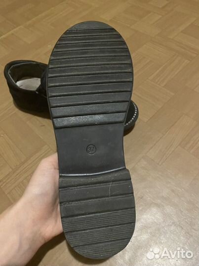 Обувь в школу