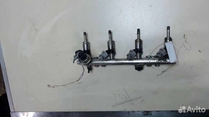 Форсунка топливная Renault Megane 3 2009, 2012