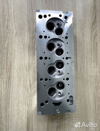 Головка блока цилиндров Ларгус K7M/K7J Logan d-4102