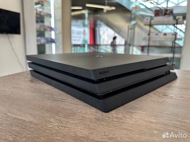 Ps4 Pro 1tb Делюкс Комплект 600 Игр