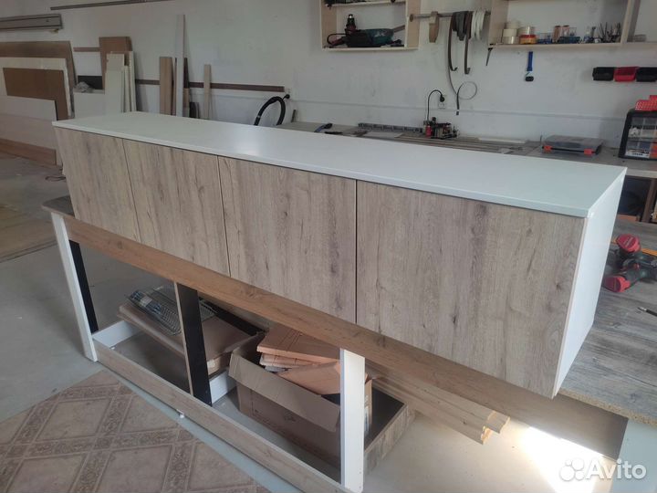 Тумба под телевизор