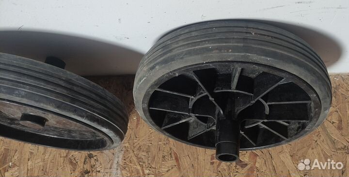 Колеса для тележки, бетономешалки